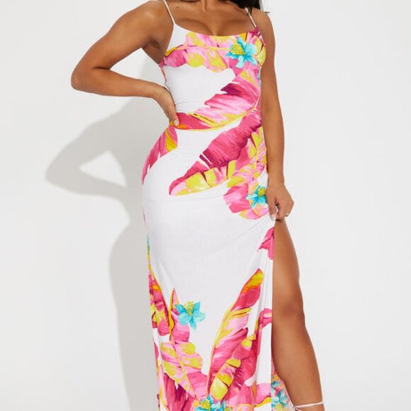 Fashion Nova Tropical Vibes Floral Maxi Dress - Picture 2 of 6